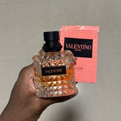 Valentino Perfume 