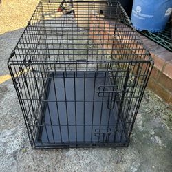 Dog Kennel   L24. H20. W17