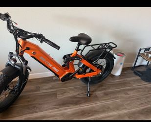 Almost new bee cool e bike