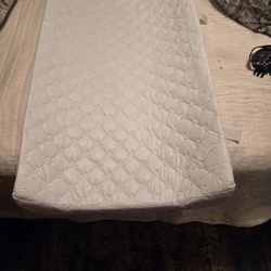 Diaper changing pad