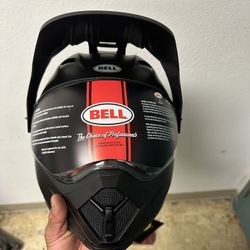 Bell Mx-9 Adventure MIPS Helmet. (Large)