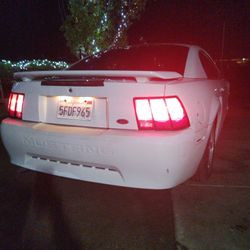 2004 Ford Mustang