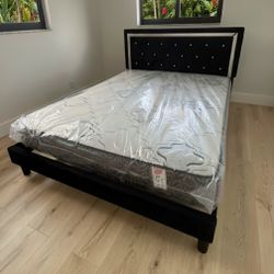 Queen Size Mattress New MATTRESS FOR SALE // BED FRAME NOT INCLUDED 