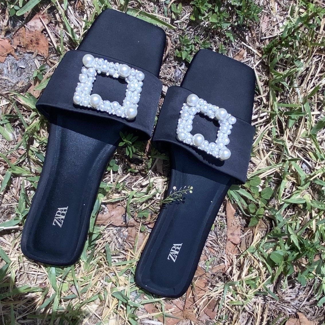 zara black sandals 