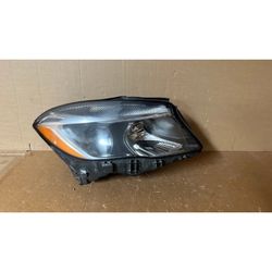2015 2016 2017 2018 2019 2020 Mercedes GLA250 GLA45 Right Headlight Halogen 