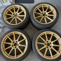 18” Gold Enkei TS10 With Pirelli PNeroZero Tires