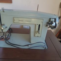 Sewing Machine  and wood Cabinet