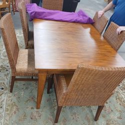 Ethan Allen Table