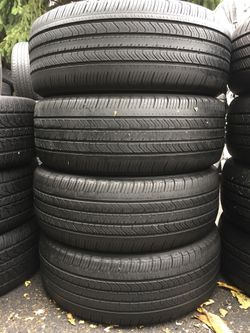 215/55/17 Michelin set of used tires in great condition 60-70% tread 225$ for 4 . Installation and balance available, wheel alignment available, road