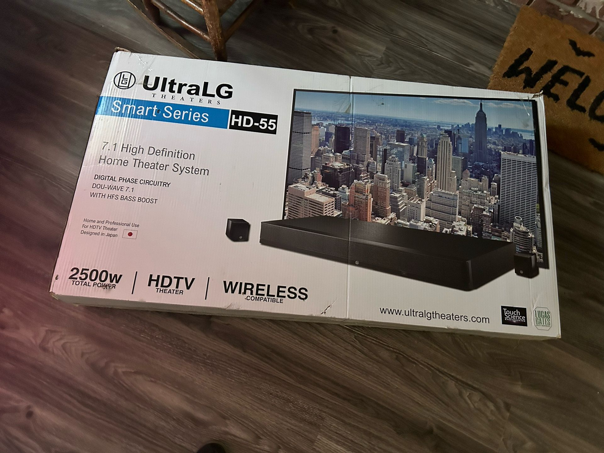 Ultra LG Smart Series HD-55 Home Theater System