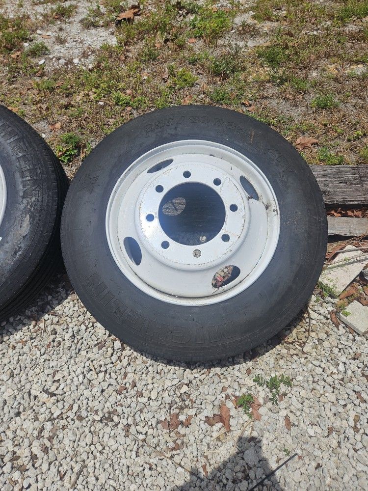 RV TIRES  235/80R 22.5  On Rims