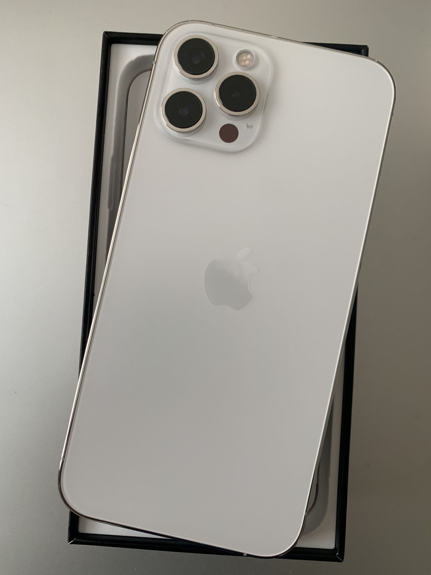 Iphone 12 Pro Max 128GB ANY CARRIER SILVER