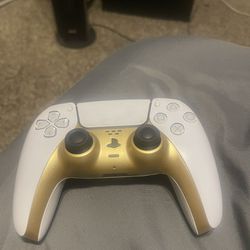 Slightly Used Ps5 for Sale in Lombard, IL - OfferUp