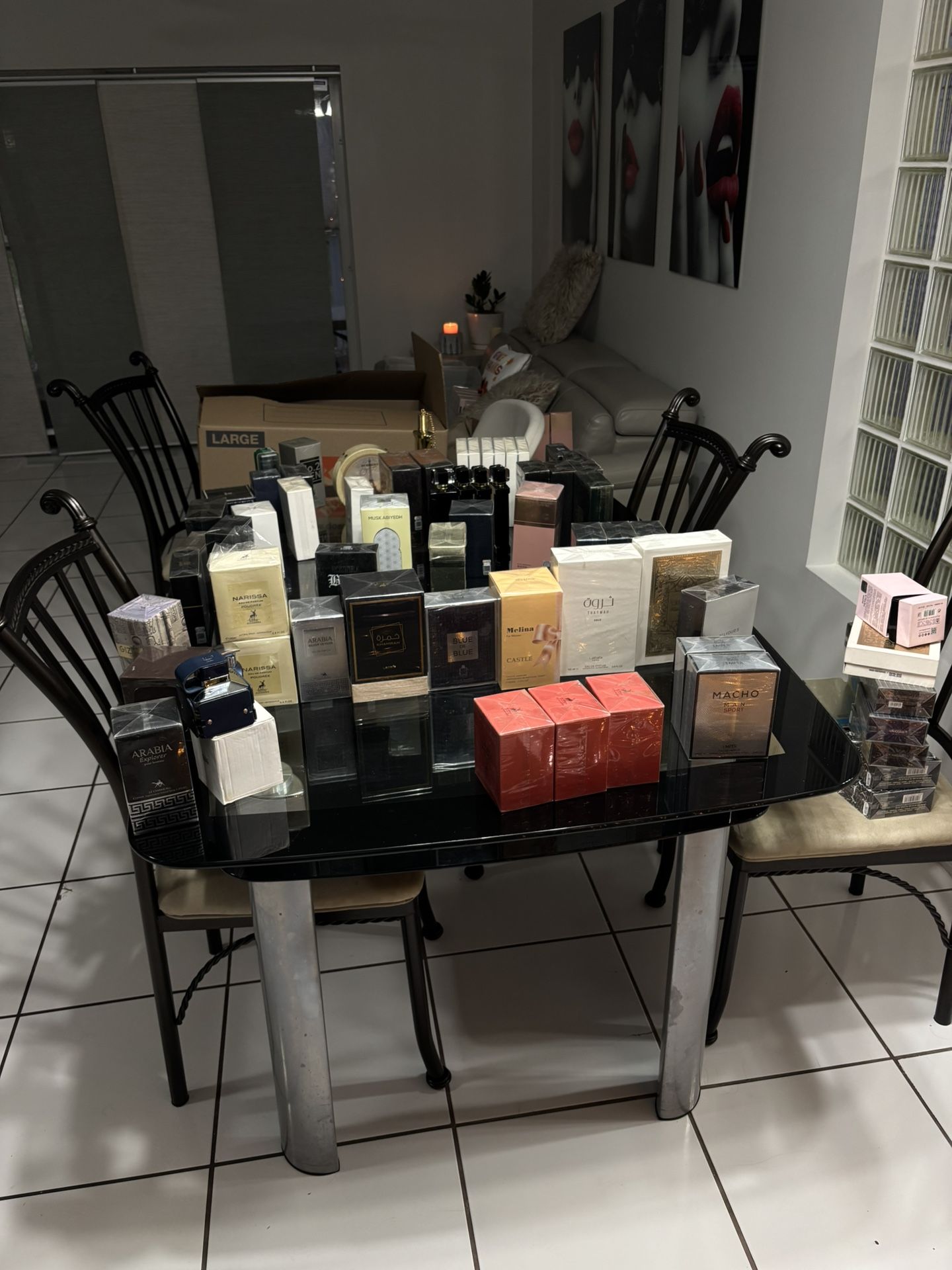 Colognes and perfumes 