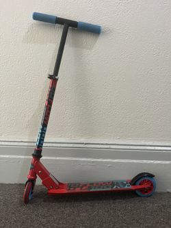 Madd Gear Folding Kids Scooter