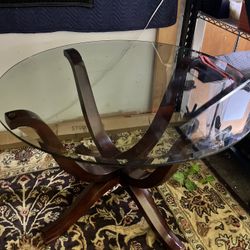 Round Glass Top  Centerpiece Table