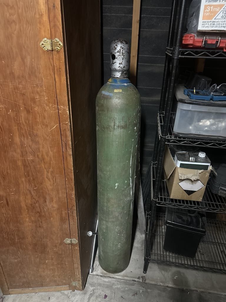 Oxygen Welding Tank