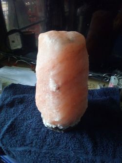 Pink salt rock used to be a lamp $10