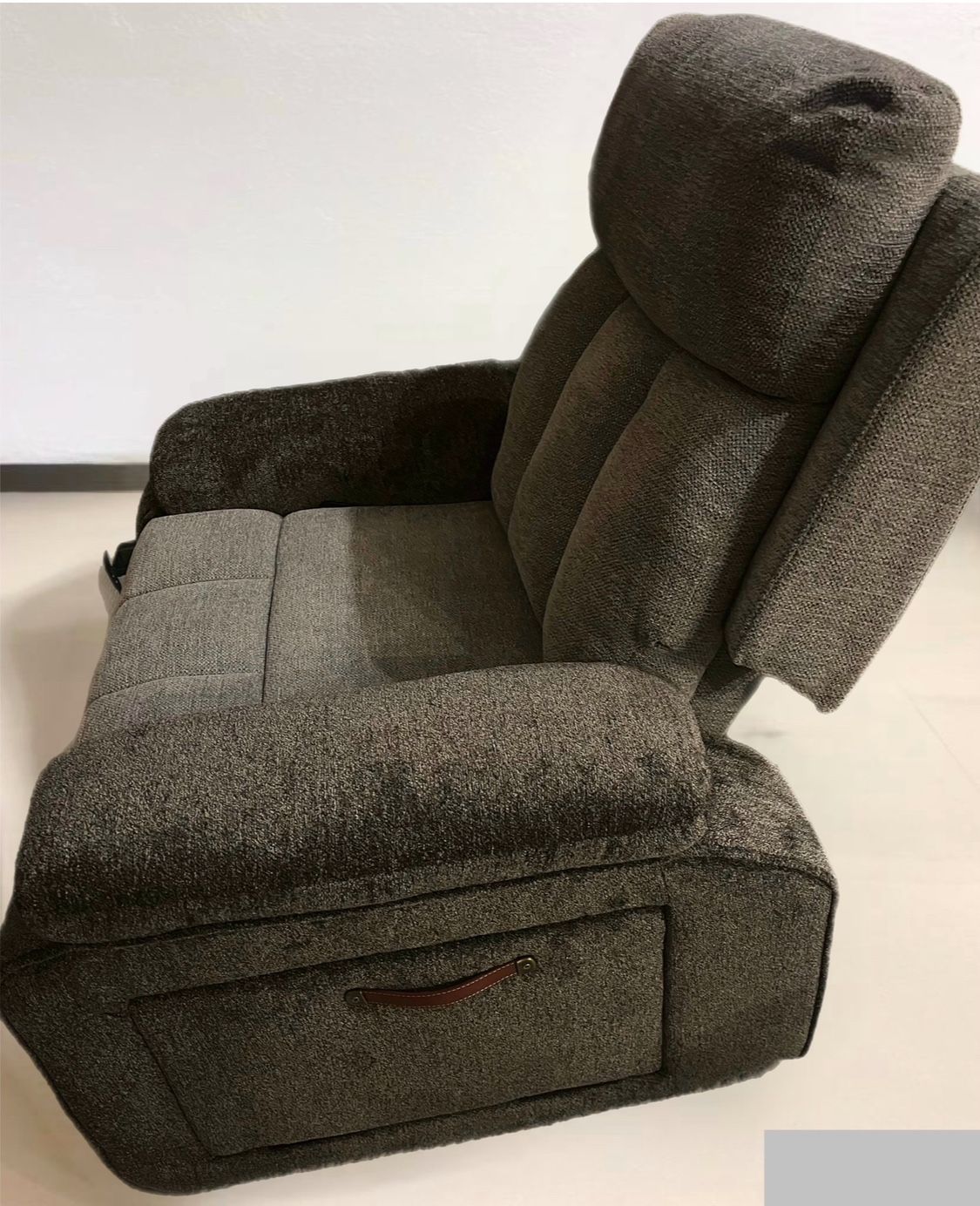 Recliner — Brand New!