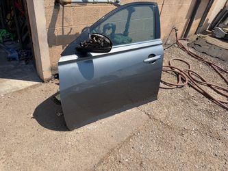 19/25 Nissan Altima Driver side front door