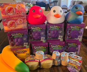 Dumplings and Jumbo squishies