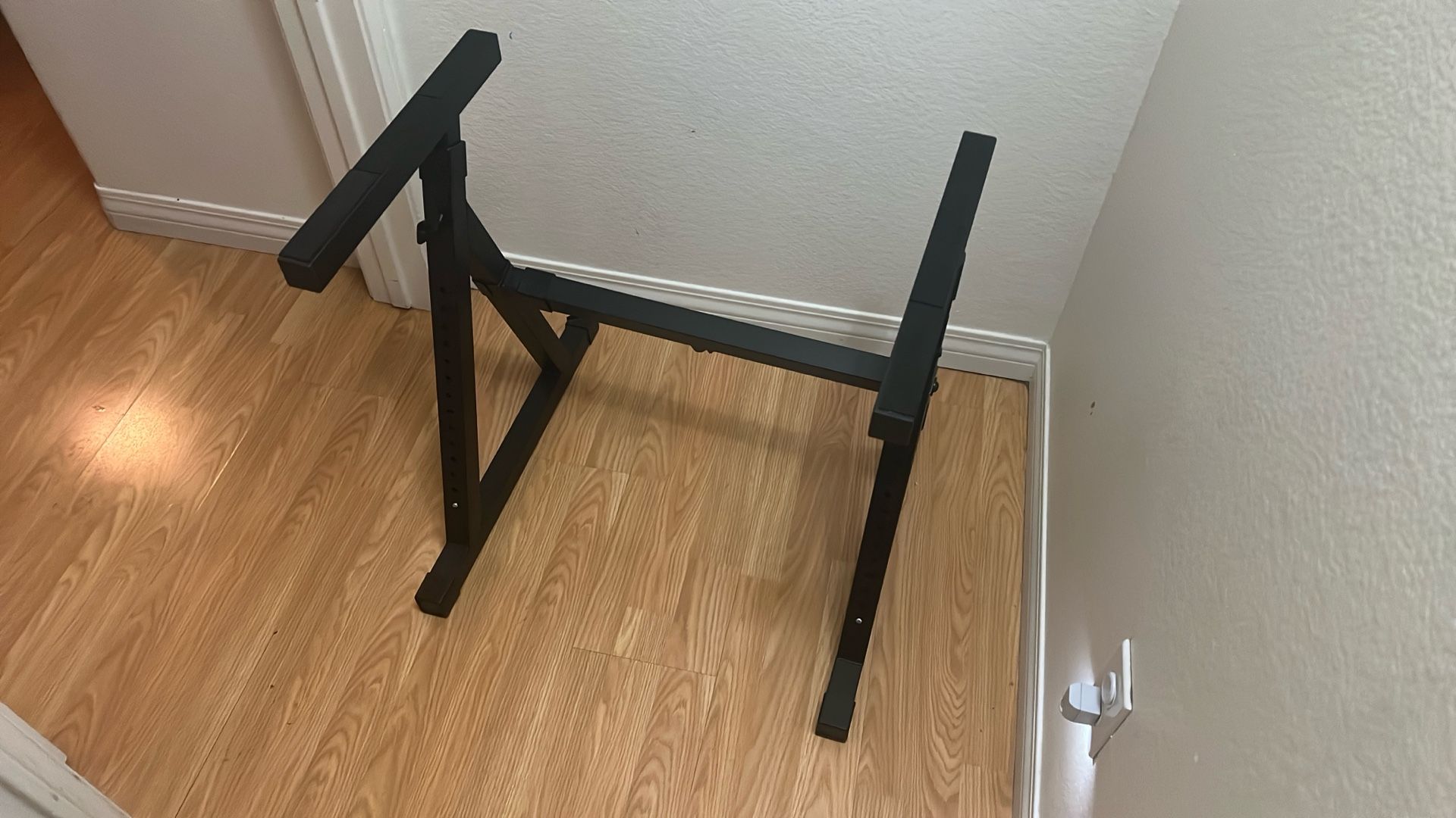 Piano Stand