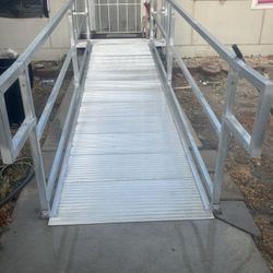Aluminum Wheelchair Ramp