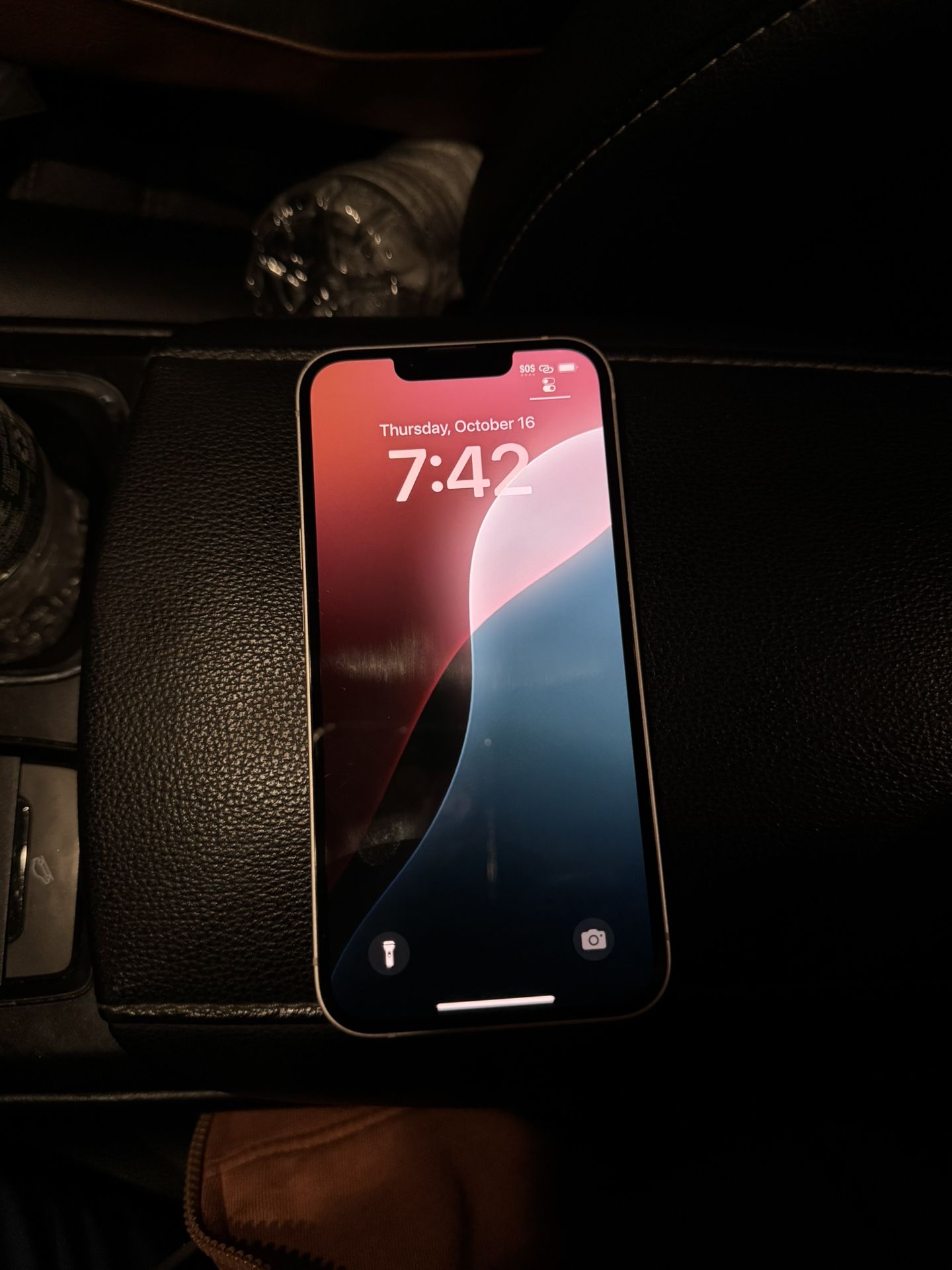 iPhone 13