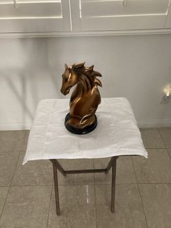 Wooden Horse Wine Bottle Holder/Display