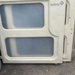 Safety Gate For Children Or Dogs