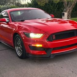 2015 Ford Mustang EcoBoost Premium 