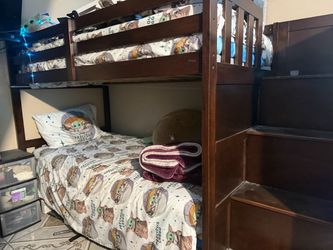 Bunk bed