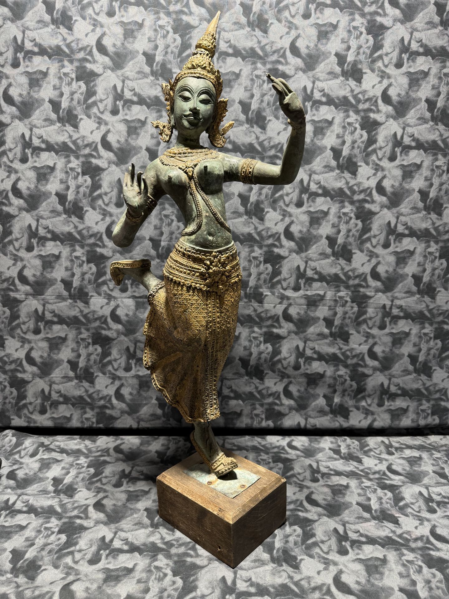 ANTIQUE GILT BRONZE THAI DANCER PHRA RAMA ON STAND