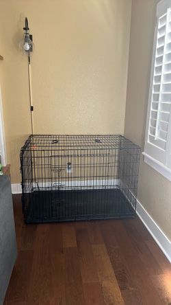 XLarge Black Wire Dog Crate with Tray