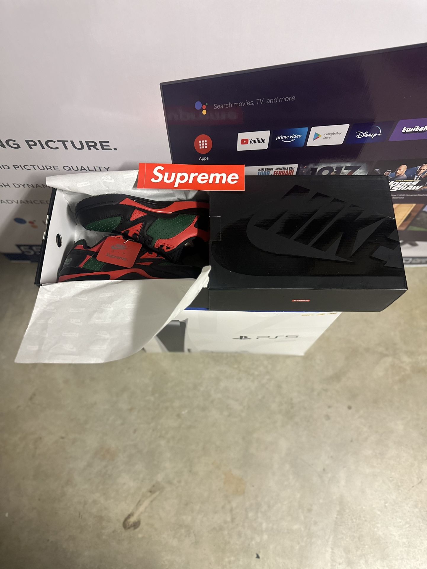 Supreme Nike Air Trainer