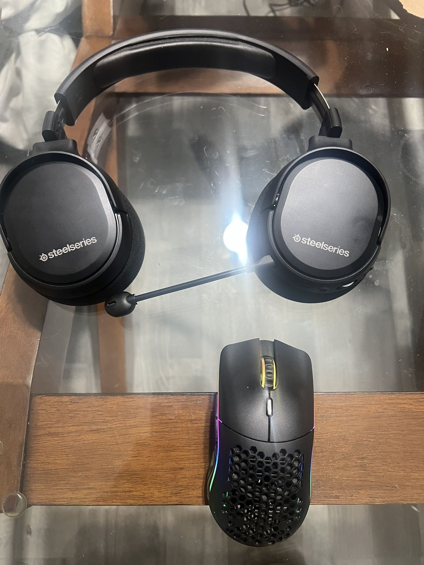 Glorious Model O Wireless Mouse And Steelseries Wireless Headset