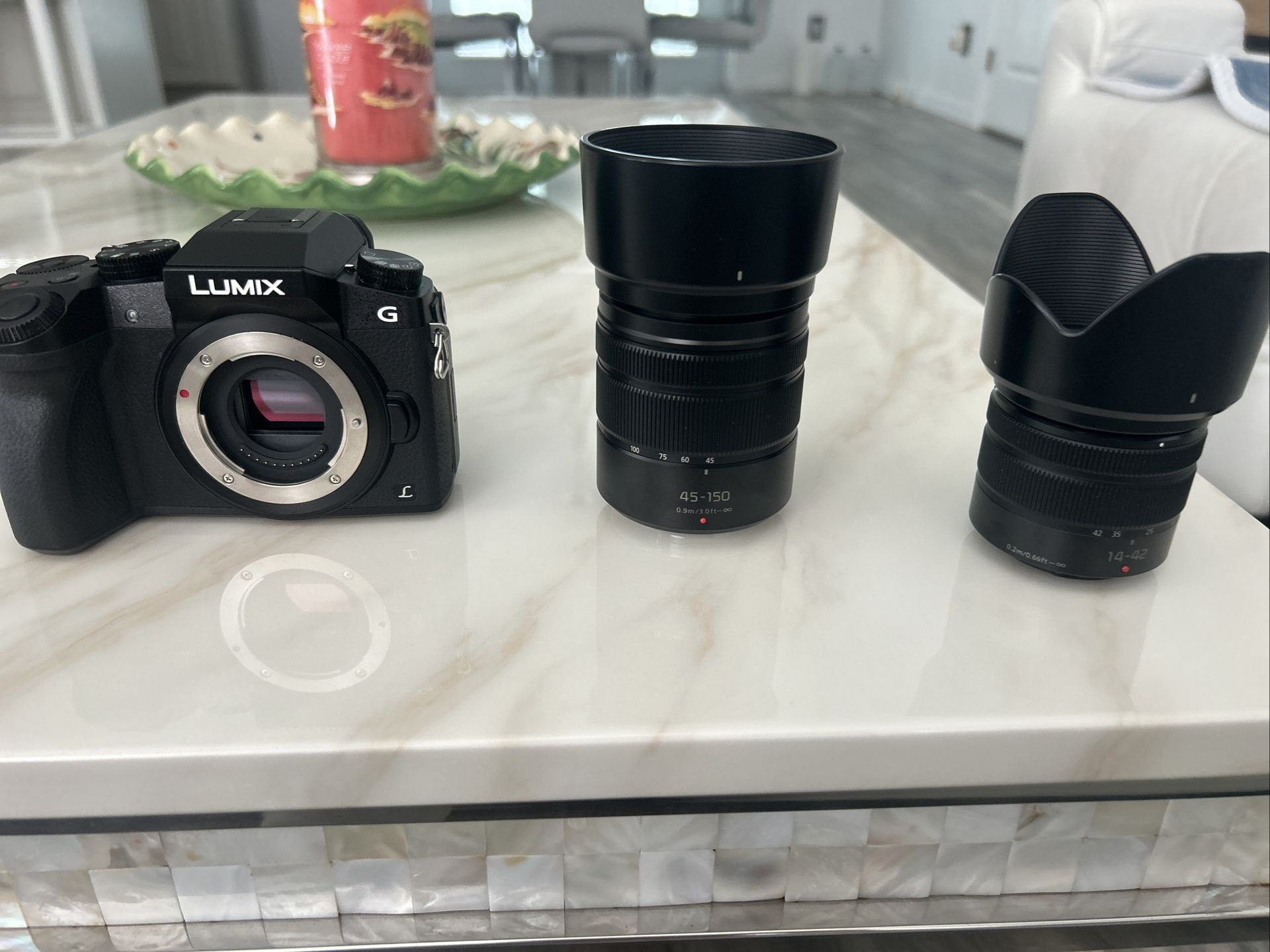 Panasonic Lumix G7 14-42 Lens 45-150 Lens