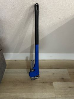 Gisafai 48” pipe wrench