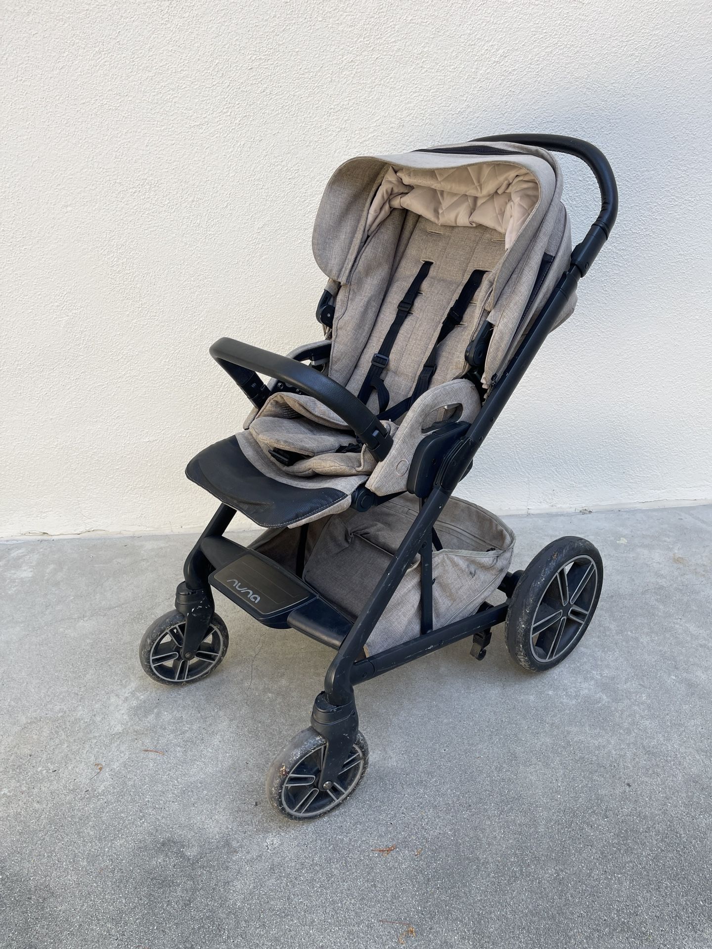 Nuna Mixx² Stroller - Good Condition
