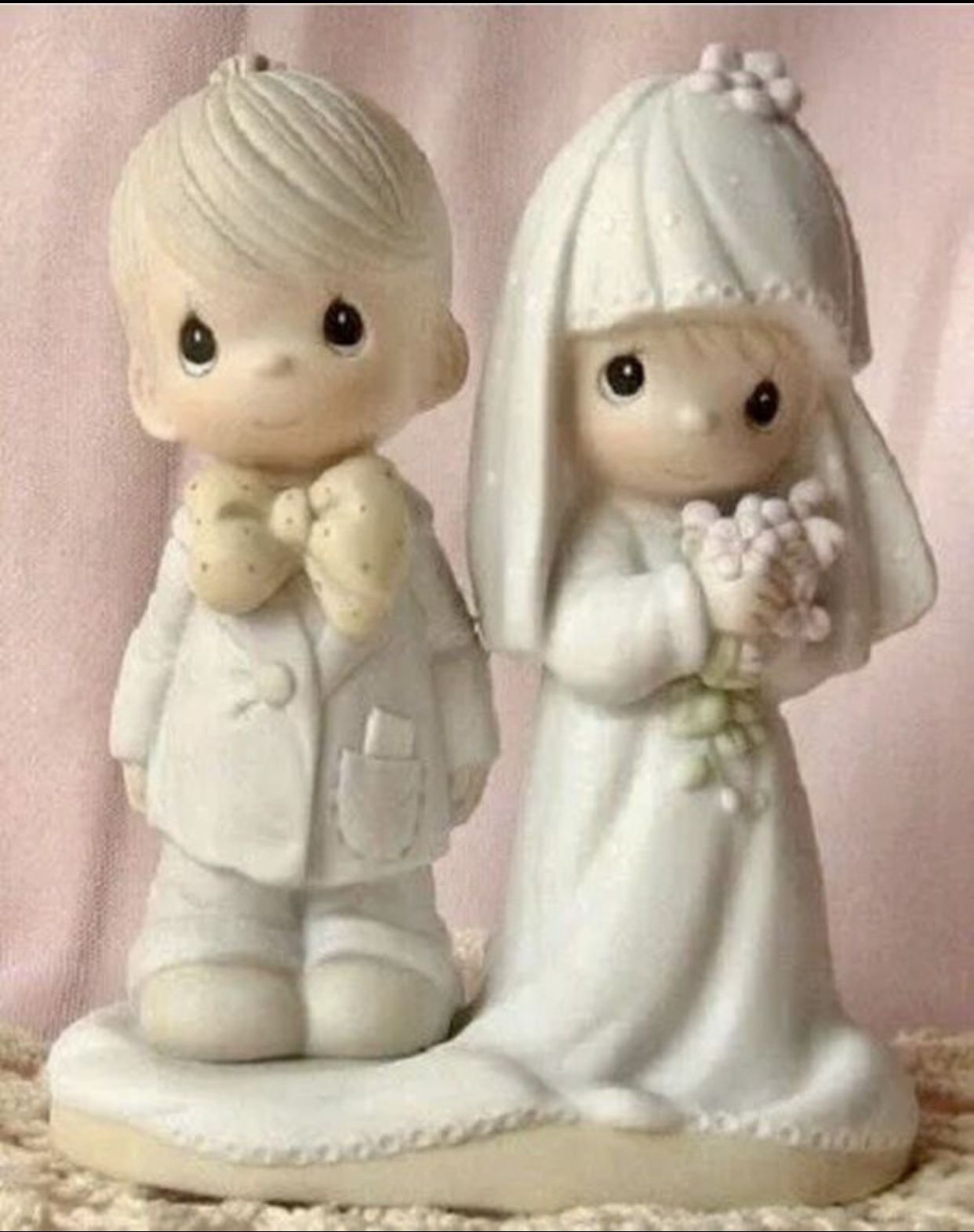 Precious Moments figurine. The Lord Bless You and Keep You