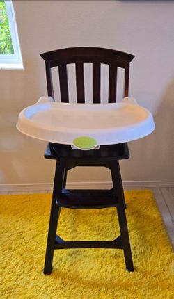 HIGH CHAIR