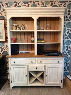 Farmhouse Sideboard + Hutch