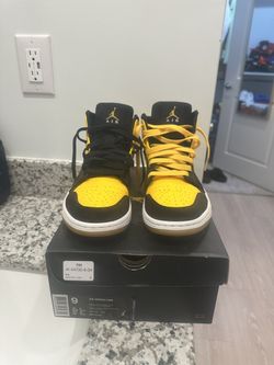 Air Jordan 1 (New love )