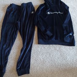 Velour Champion Outfit Size XL 
