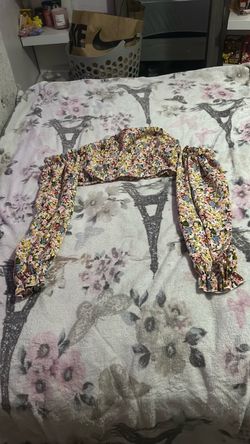 Floral Long Sleeve Crop Top