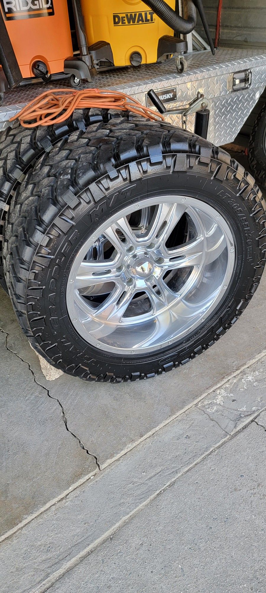 20x10s On 33 Inch Nitto Tires for Sale in Pixley, CA OfferUp