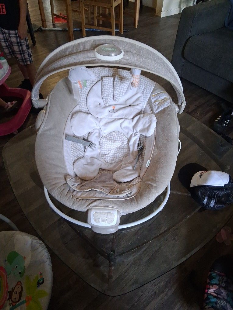 Ingenuity Bunny Swing