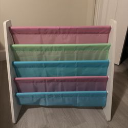 Children’s Book Shelf 
