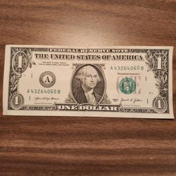 1 Dollar Bill Error/ Serial Number Error