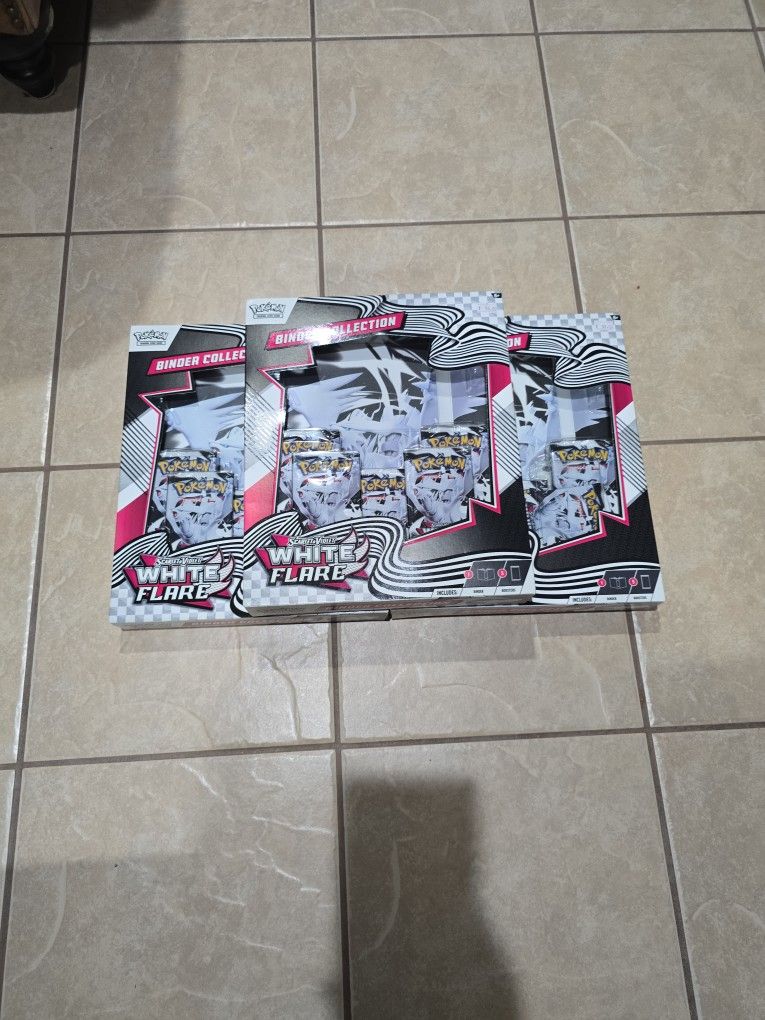 New Sealed Out Of Print Pokemon White Flare Binder Collection